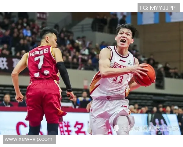 柏太阳与大阪樱花激战正酣精彩对决引发球迷热议